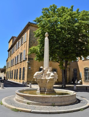 Aix-en-Provence, fontana dei quattro delfini © Francesca Molinari