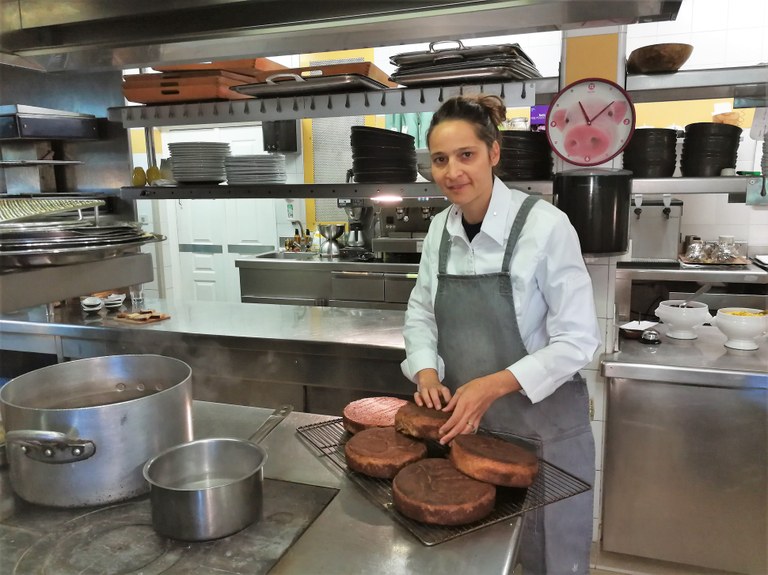 Auberge de la Fenière, Nadia Sammut in cucina
