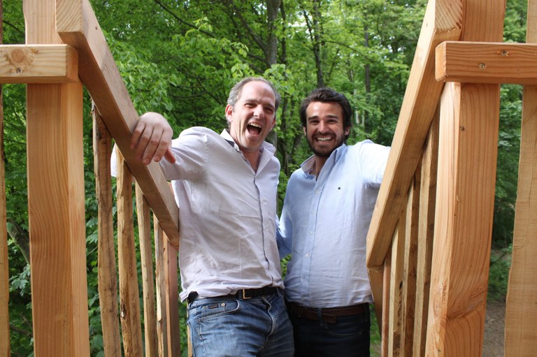 Gaspard ed Emanuel, gli 'inventori' delle palafitte © Cabanes Nature & SPA