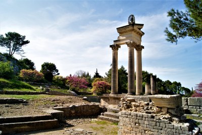 Il sito archeologico di Glanum nei pressi di Saint-Rémy-de-Provence