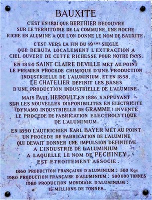 La bauxite, scoperta a Les Baux nel 1821