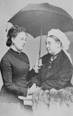 La regina Vittoria e la figlia, principessa Beatrice