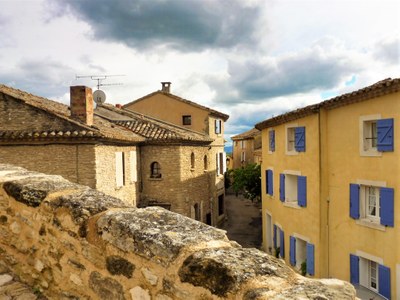 La-Roque-sur-Pernes, uno scorcio del villaggio