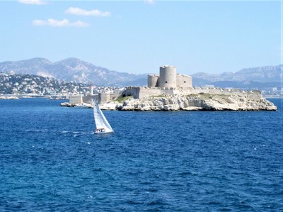 L'isola d'If e l'omonimo castello © OTC Marseille
