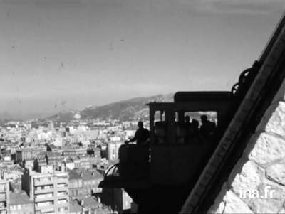 Marsiglia, La funicolare di Notre-Dame de la Garde © Institut national de l'audiovisuel