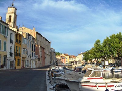 Martigues, Sainte-Madeleine, quai Marceau e canal Saint-Sébastien - Immagine di Airair - Wikimedia Commons
