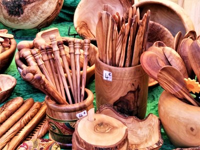 Mercato provenzale - Il legno di ulivo