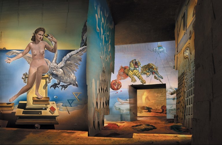 Mostra interattiva "Dalí, l'enigma senza fine" alle Carrières de Lumières
