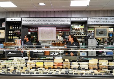 Nîmes, Vergne Fromages alle Halles