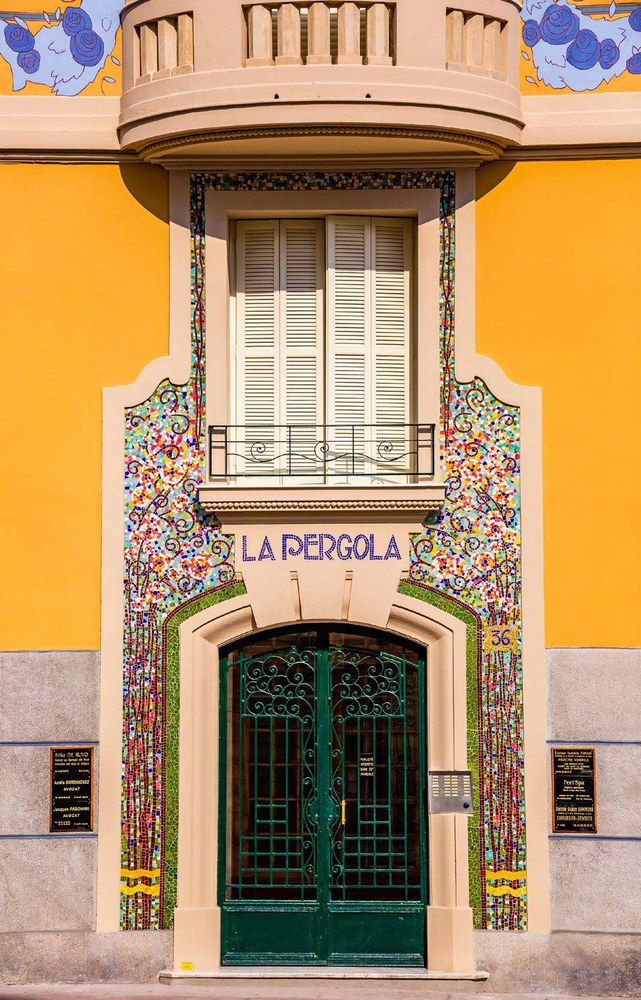NIzza, esempio di ingresso Art Déco © Ville de Nice - J. Véran and P. Viglietti