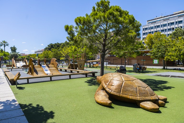 Nizza, Promenade du Paillon, la tartaruga gigante e altri giochi - Crédit Ville de Nice, Philippe VIGLIETTI