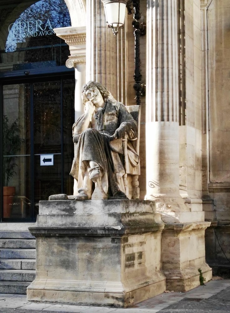 Opéra Grand Avignon, la statua di Molière