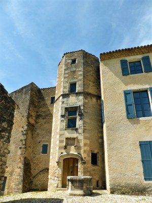 Priorato di Salagon, la torre ottagonale