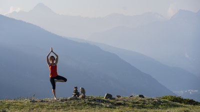Serre Chevalier Vallée Briançon, yoga © Zoom