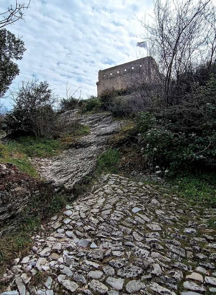 Vaison-la-Romaine, il castello dei Conti di Tolosa
