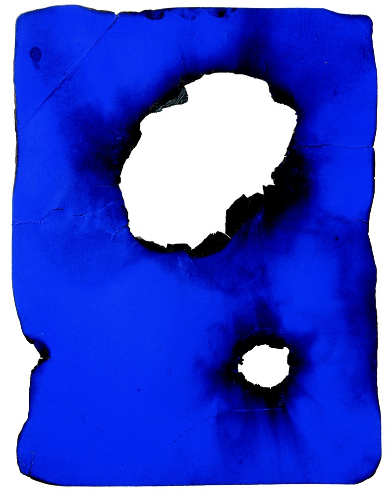 Yyves Klein, monocromo blu bucato dal fuoco