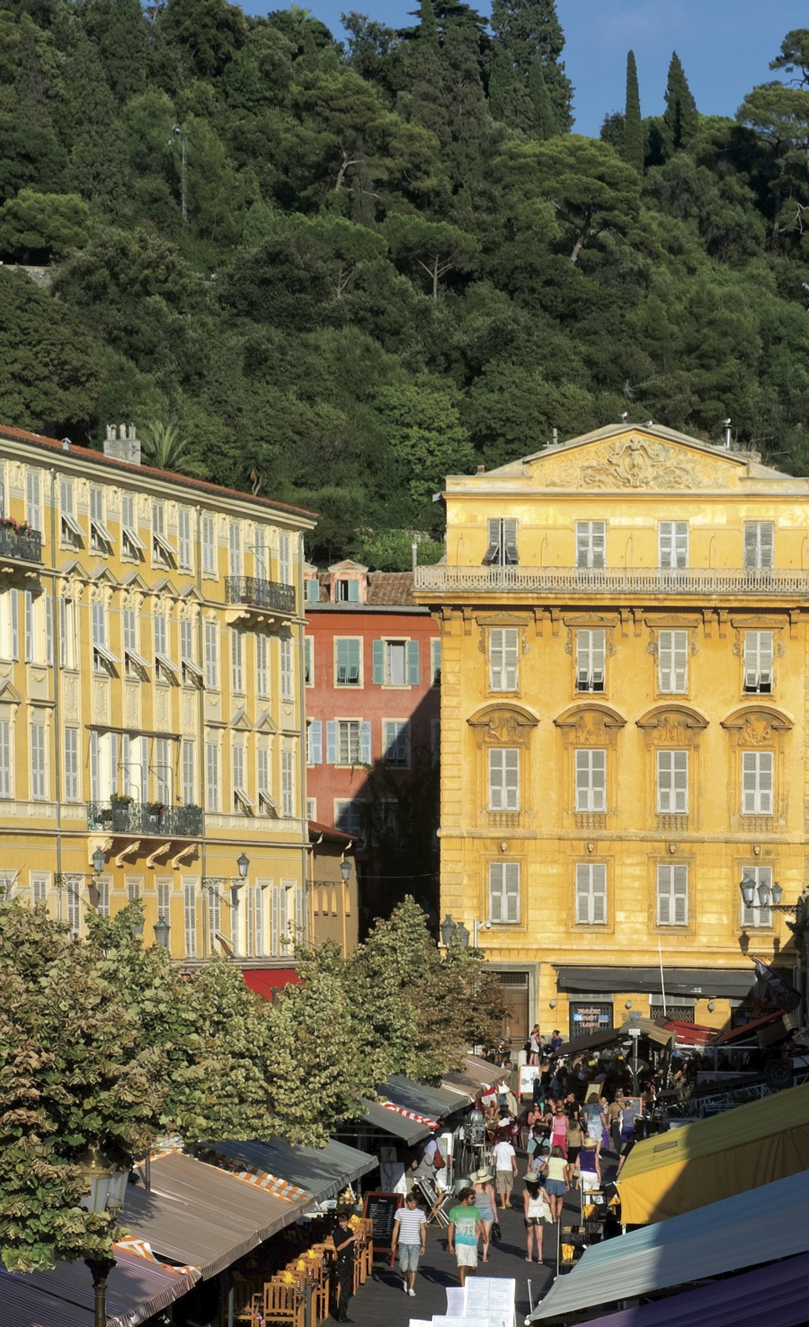 Nizza, corso Saleya e palazzo Lascaris - Foto: © A. Issock, OTC Nice
