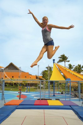 A lezione di circo al Cirque du Soleil © Michel JULIEN