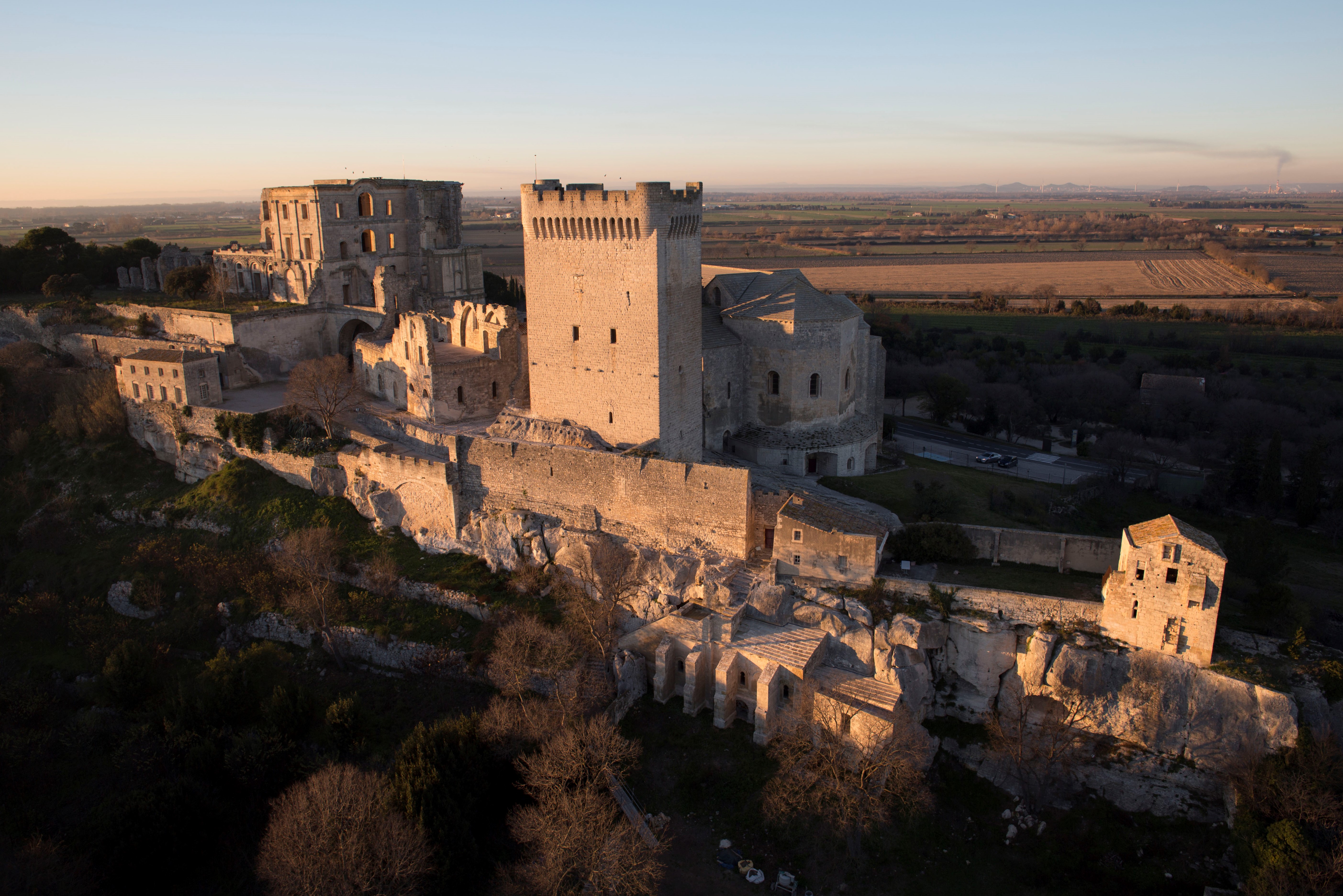 Abbazia di Montmajour @ L. Fortin, Timedia.jpg