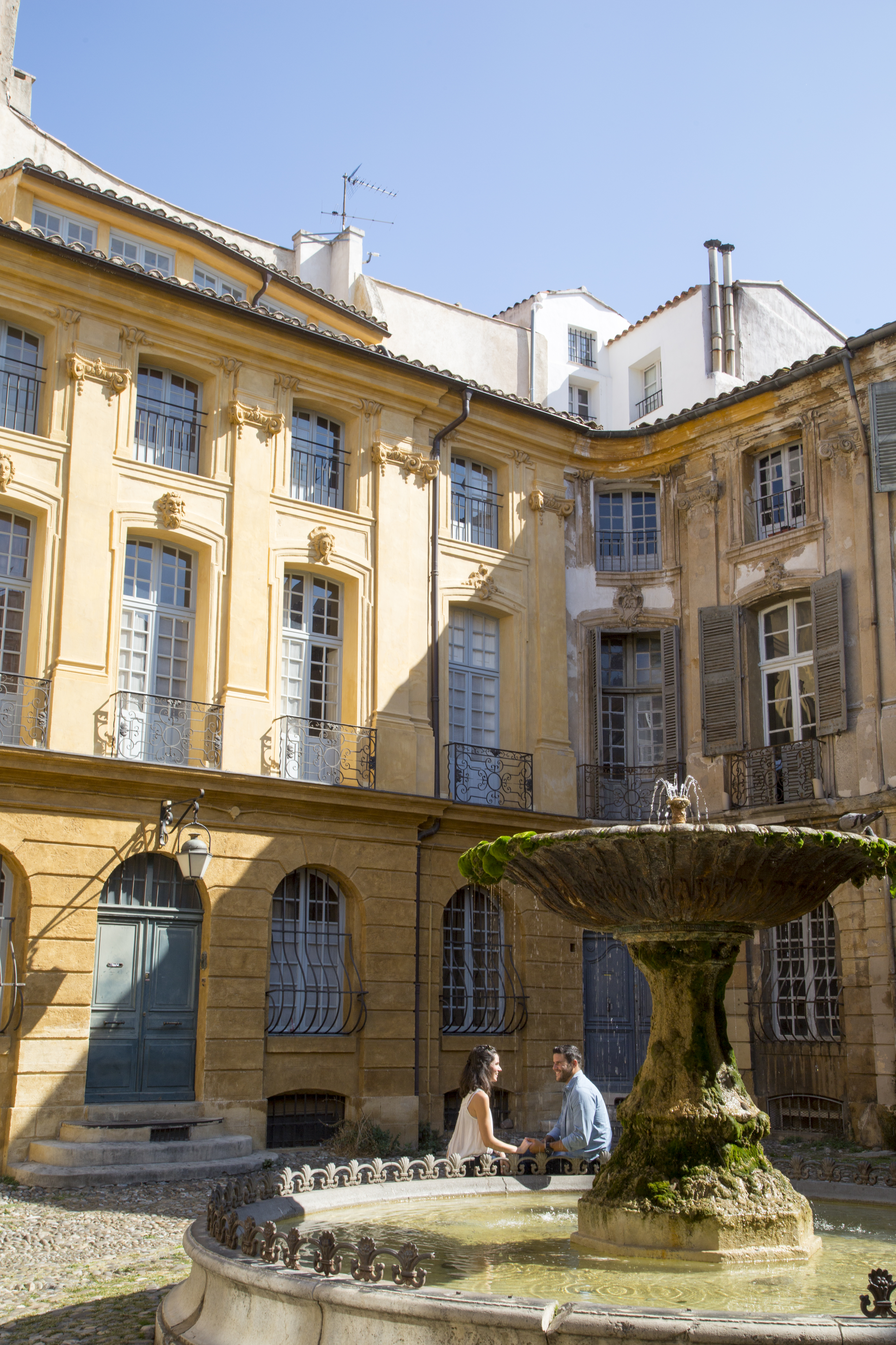 Aix-en-Provence, Place d'Albertas © Sophie Spiteri