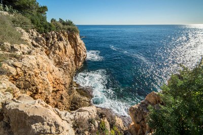 Antibes, il mare dal sentiero Tire-poil © Mairie d'Antibes - J. Bayle