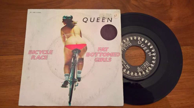 Bicycle Race - Fat Bottomed Girls, copertina dopo la censura