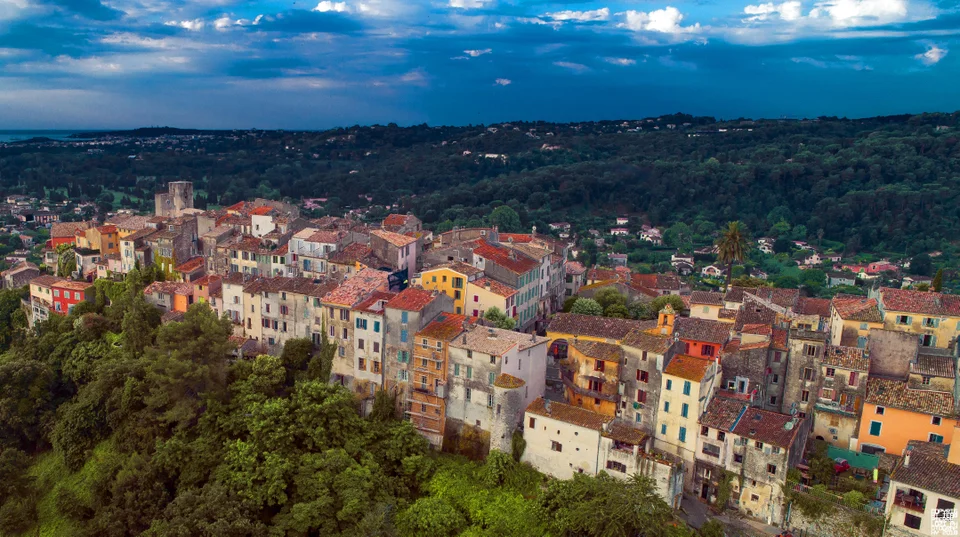 Biot Village e i suoi colori