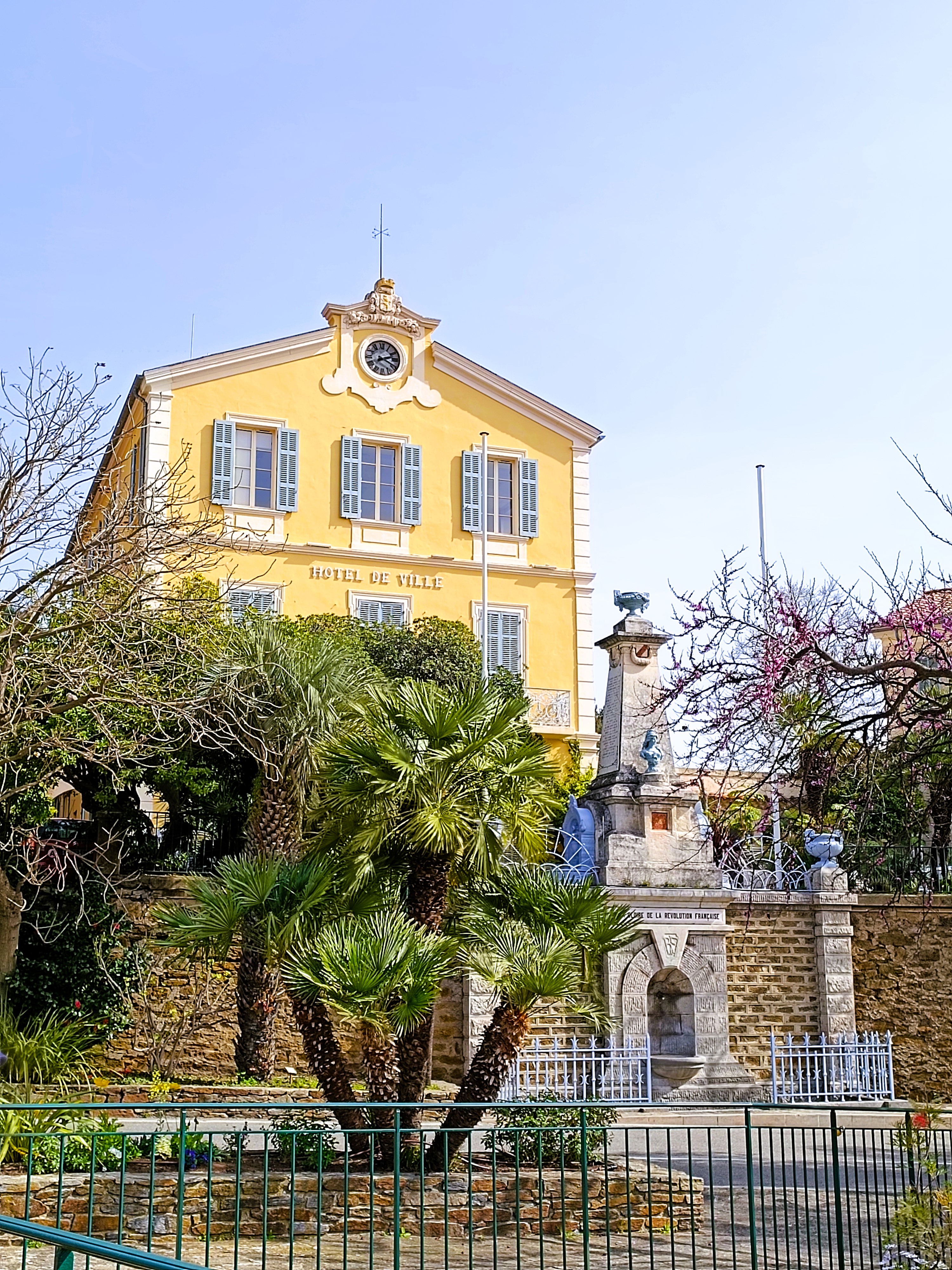 Bormes-les-Mimosas, Hotel de Ville