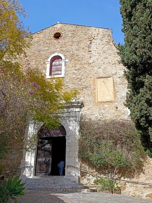Bormes-les-Mimosas, Saint-Trophime