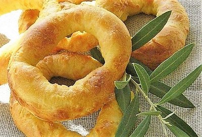 Brassadeaux, dolci di Pasqua della Provenza
