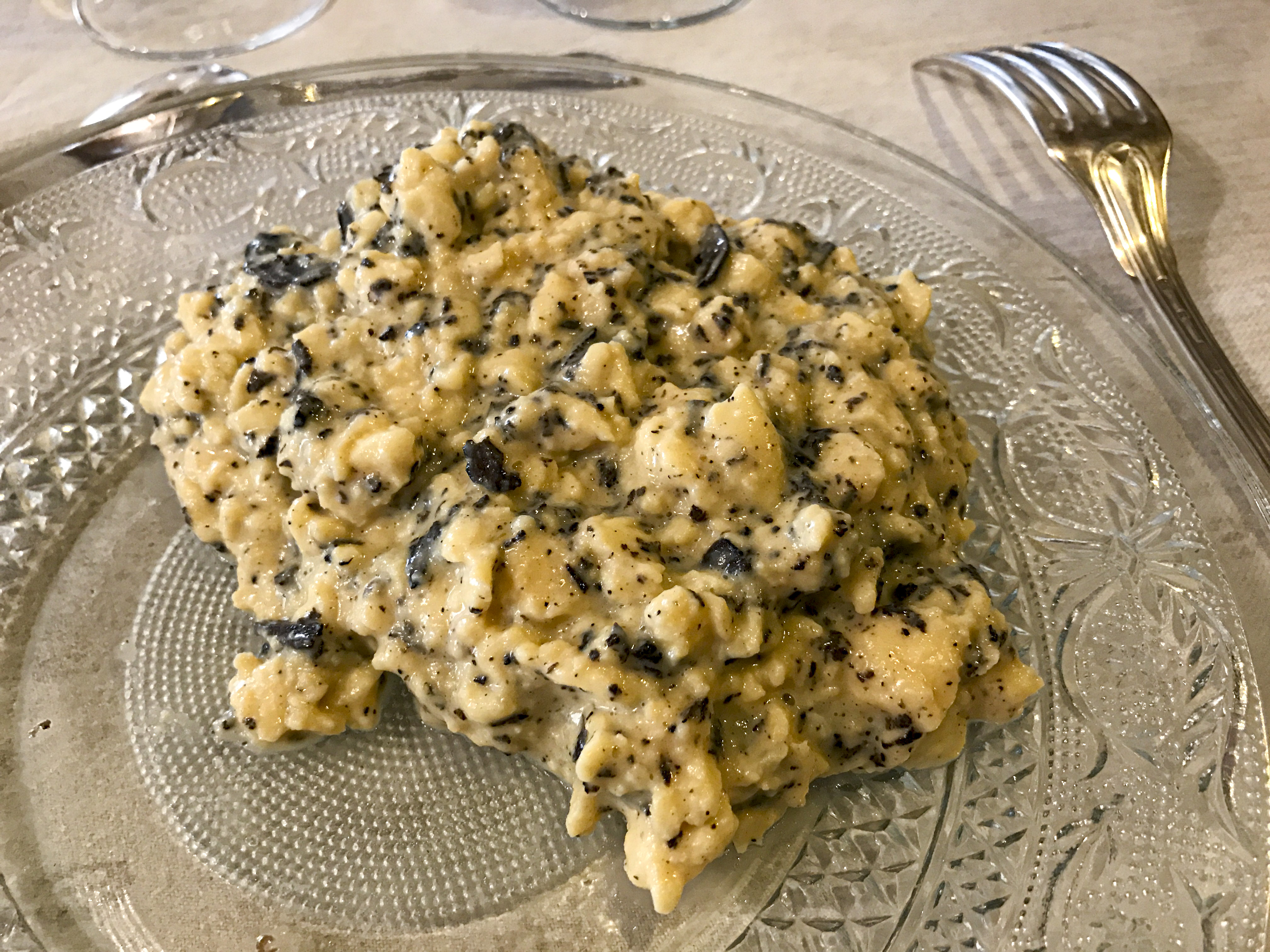 Brouillade provençale al tartufo © Les Tavannes
