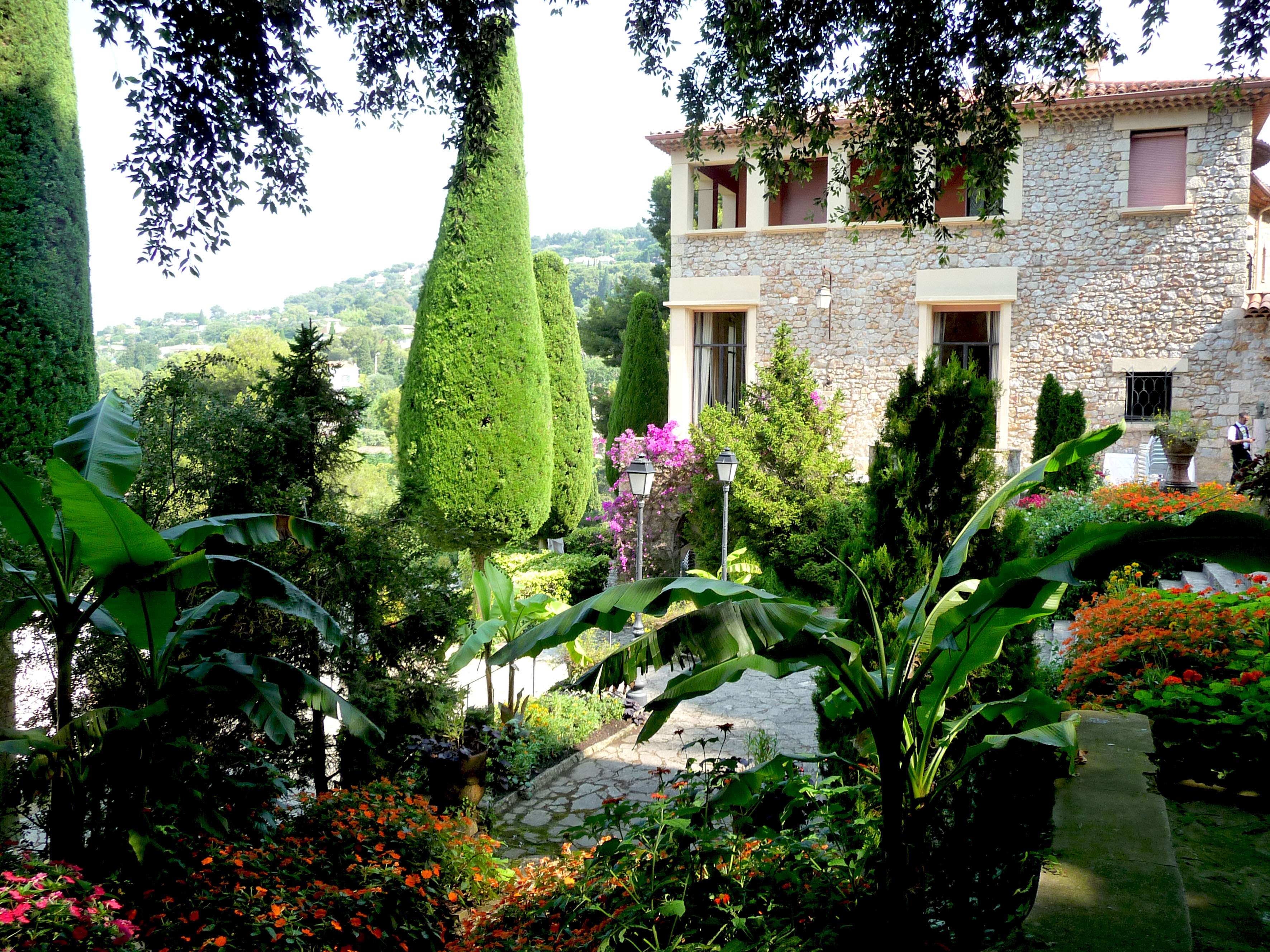 Cannes, Villa Domergue, uno scorcio del giardino