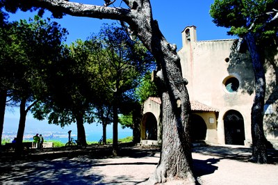 Cap d'Antibes,  chapelle de la Garoupe © F. Trotobas
