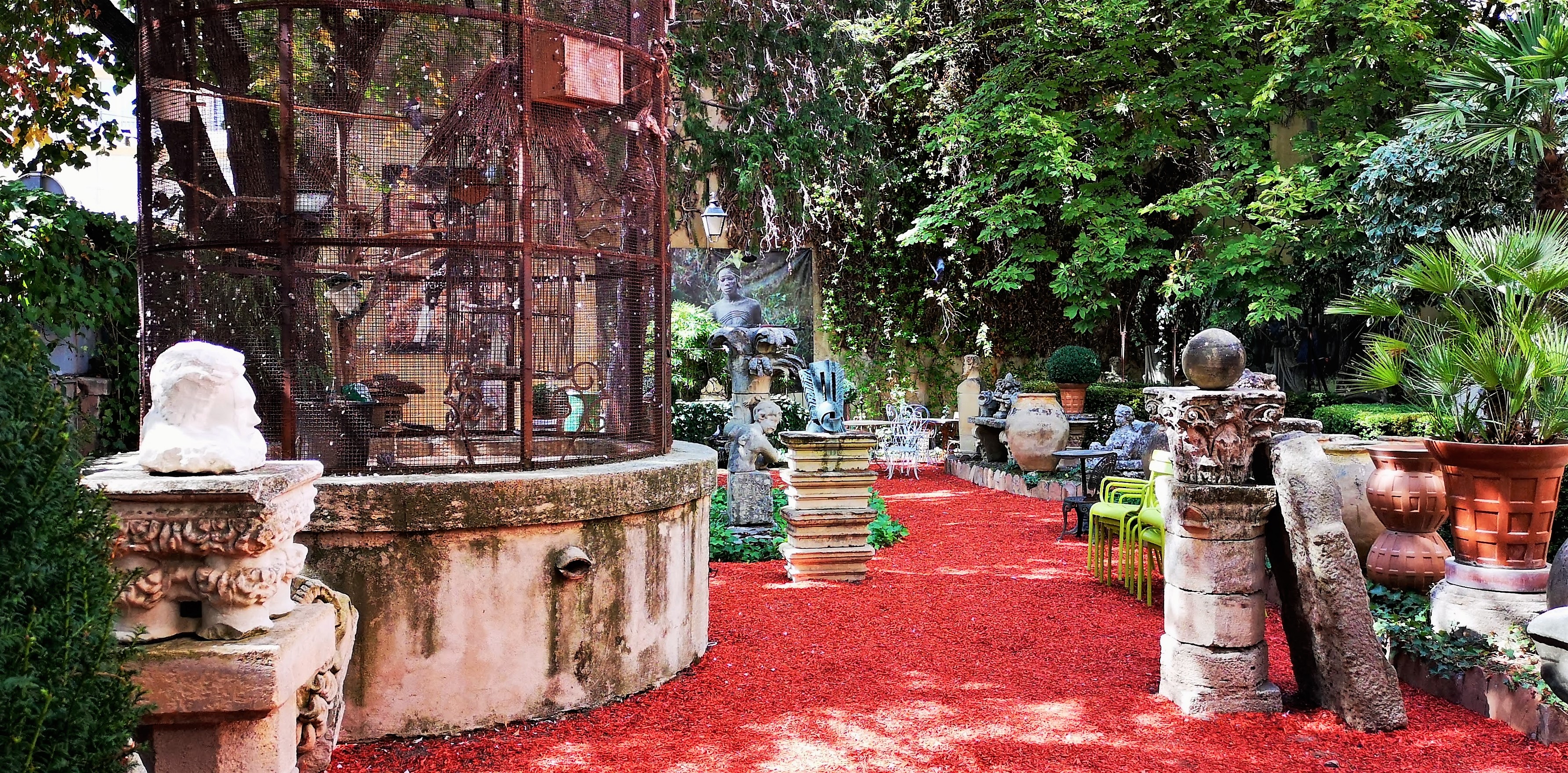 Cavaillon, Hôtel d'Agar, il giardino