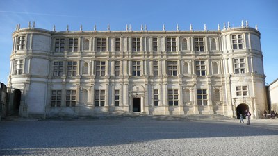 Château de Grignan, esterno