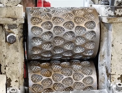 Confiserie 1844, i rulli per ''stampare'' le caramelle alla fragola