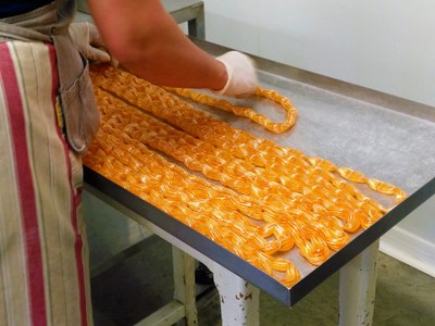 Confiserie du Mont Ventoux - La  interminabile fila dei berlingot