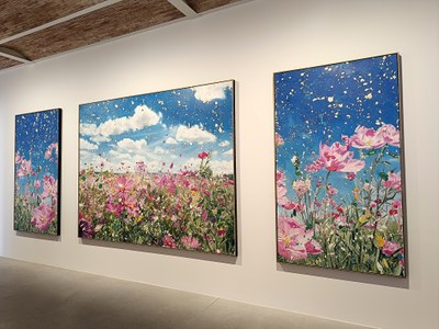 Damien Hirst a Château La Coste, opere della serie The Secret Gardens Paintings