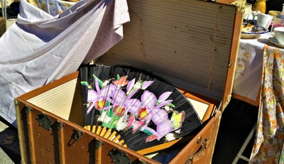 Eygalières, vide-grenier 06