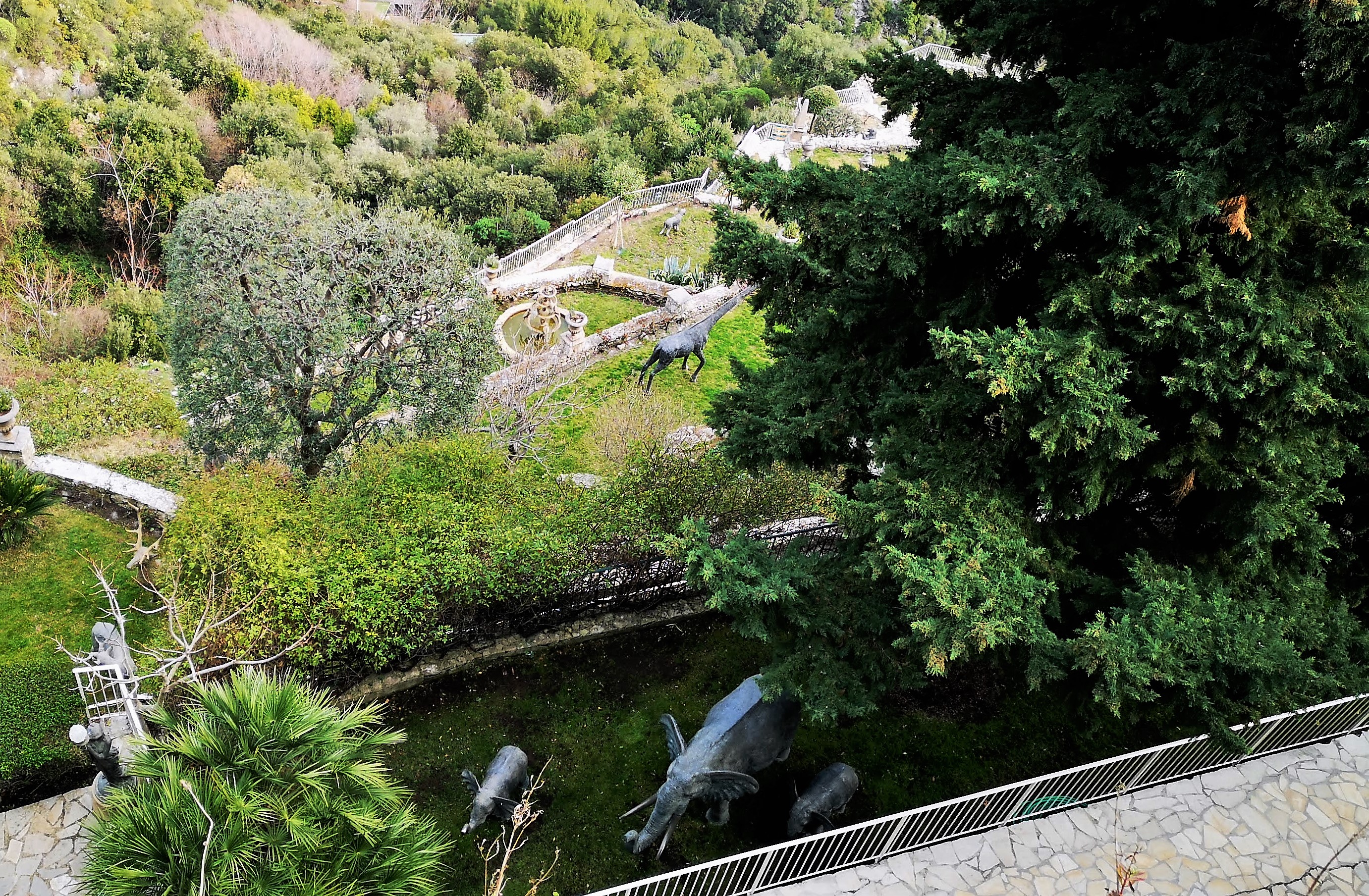 Èze, Château de la chèvre d'Or, giardino