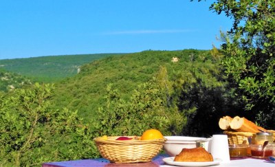 Fare colazione a Valsaintes