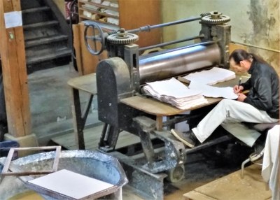 Fontaine de Vaucluse, la lavorazione della carta al mulino Vallis Clausa