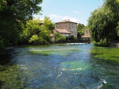 Fontaine de Vaucluse, scorcio