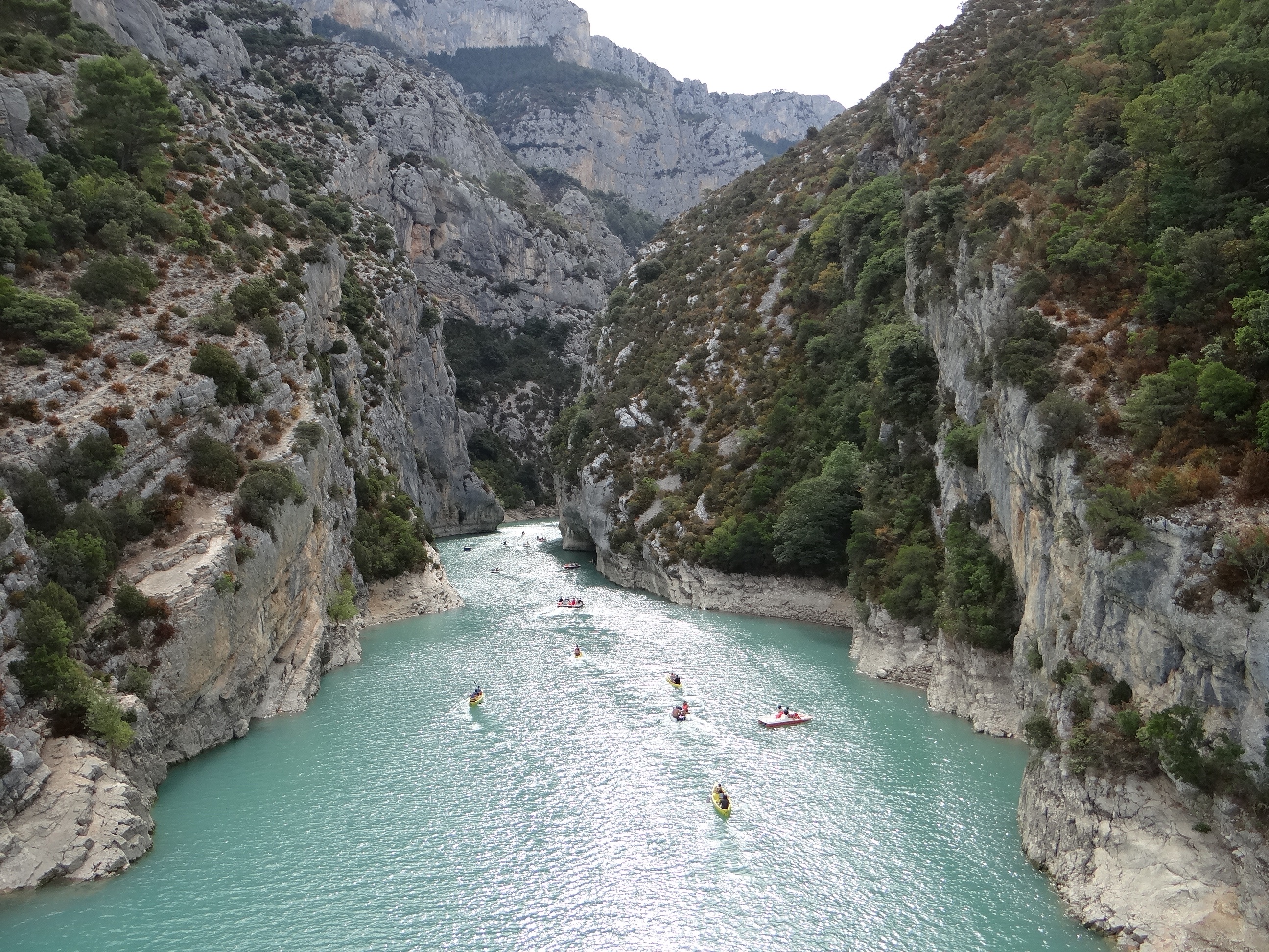 Gole del Verdon, il fiume si allarga nel lago di Sainte-Croix