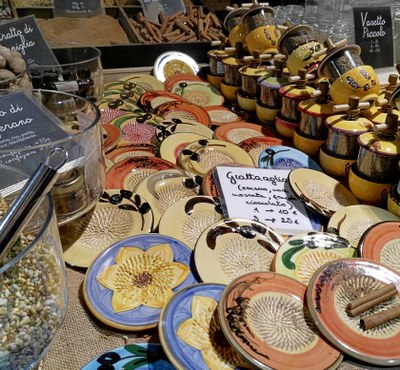 Gratta aglio al Mercatino Regionale Francese