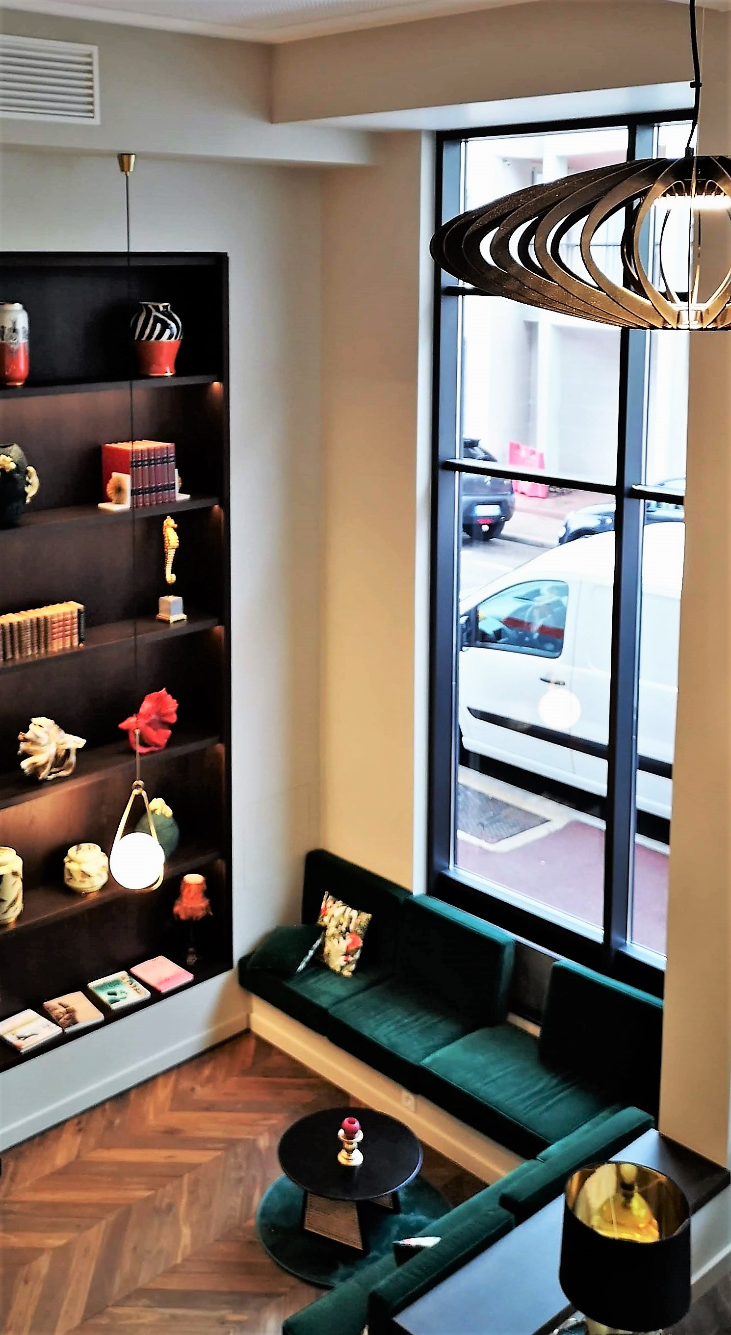 Hôtel La Villa Port d'Antibes & Spa, come un cabinet de curiosités