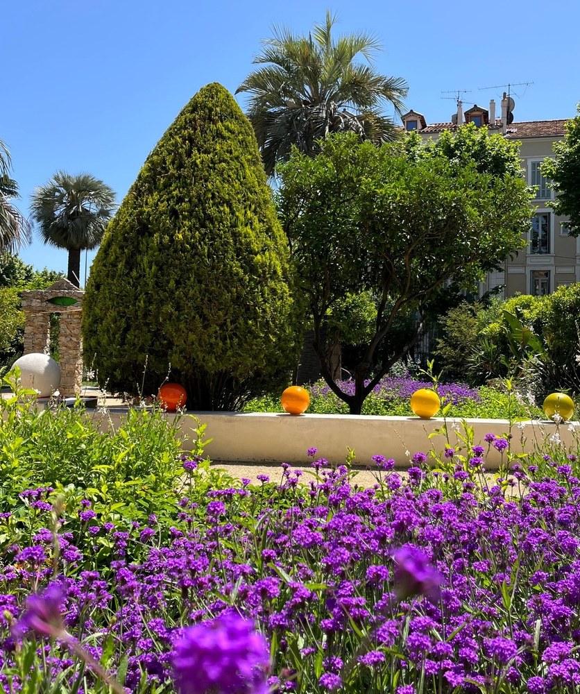 Hyères, La Banque, Musée des Cultures et du Paysage, scorcio del giardino