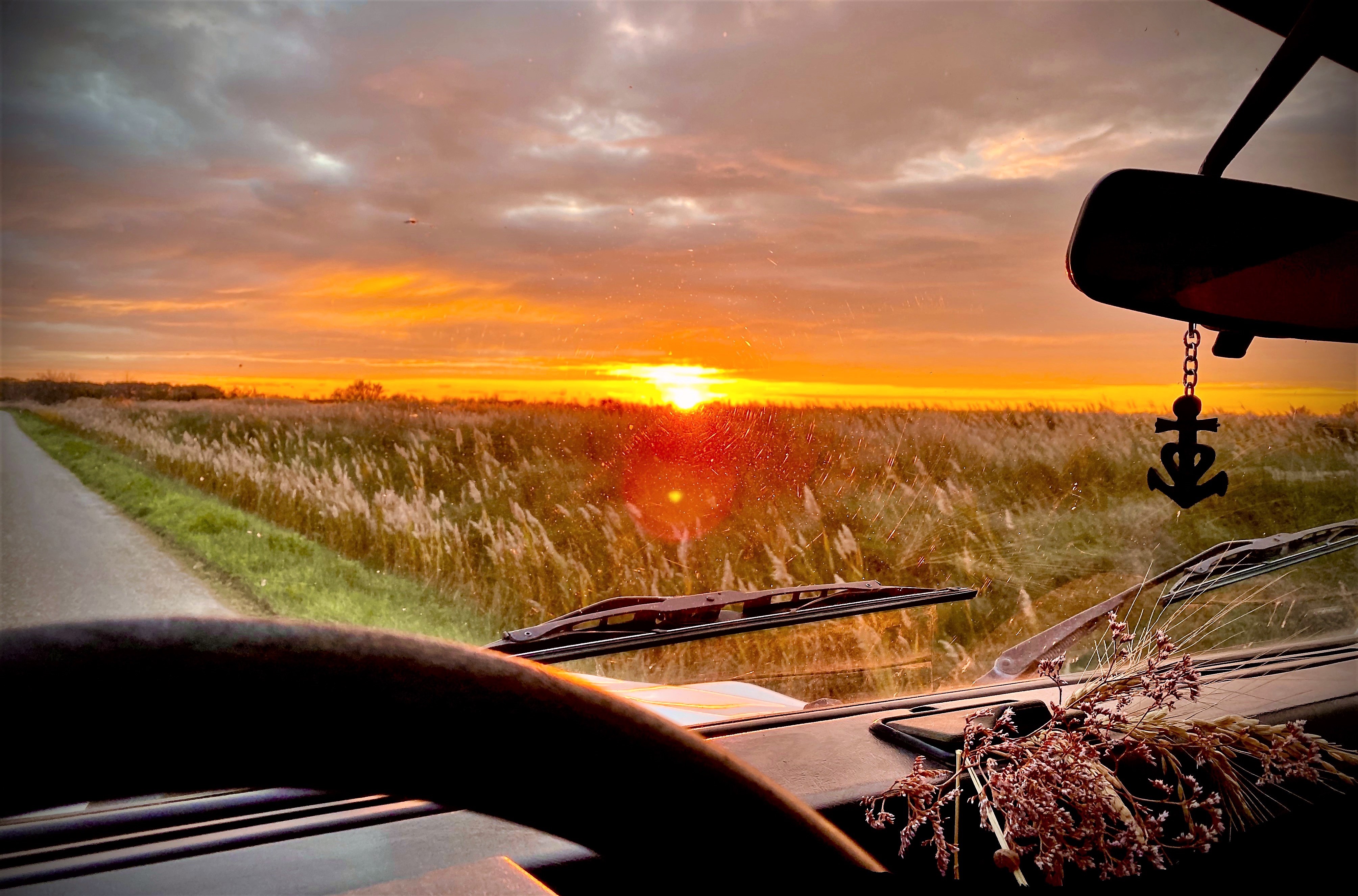 Il tramonto in Camargue visto dalla 4x4