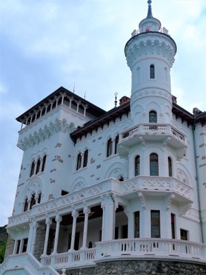 Jausiers, Château des Magnans