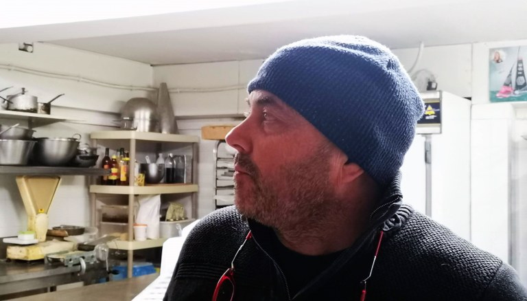 Jean-Paul Veziano nel suo laboratorio